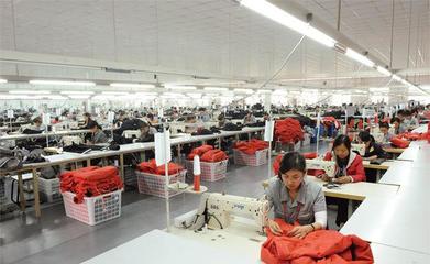 深圳服裝廠 工衣、T恤、廣告衫與Polo衫的專(zhuān)業(yè)制造與出口服務(wù)